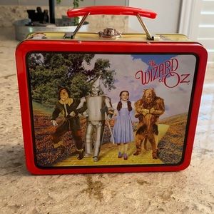 Metal lunch box